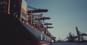 découvrez les solutions de transport adaptées à vos besoins, qu'il s'agisse de logistique, de mobilité urbaine ou de voyages. facilitez vos déplacements et optimisez vos envois avec nos services de transport fiables et efficaces.