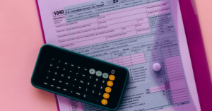 découvrez notre calculatrice en ligne, un outil simple et efficace pour effectuer toutes vos opérations mathématiques rapidement et facilement. que ce soit pour des calculs quotidiens ou des problèmes plus complexes, notre calculateur est là pour vous aider.