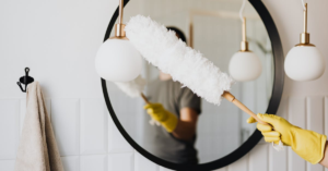 découvrez nos services de nettoyage professionnel pour un intérieur éclatant de propreté. que ce soit pour votre domicile ou vos bureaux, nous vous garantissons un espace sain et agréable grâce à nos techniques et produits de nettoyage de haute qualité.
