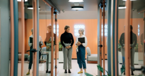 optimisez votre cv pour attirer l'attention des recruteurs. découvrez des conseils pratiques et des astuces efficaces pour améliorer la présentation, le contenu et la pertinence de votre curriculum vitæ, afin de maximiser vos chances de décrocher un entretien.