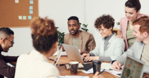 optimisez la gestion de vos ressources humaines avec notre guide sur le planning des employés. découvrez des stratégies efficaces pour améliorer la productivité, la répartition des tâches et le bien-être au travail.