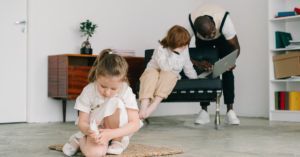 découvrez des conseils éducatifs personnalisés pour orienter votre apprentissage. que vous soyez élève, étudiant ou professionnel en reconversion, notre expertise vous aide à définir vos objectifs et à choisir les meilleures voies pour réussir.