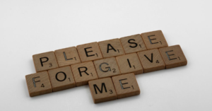 découvrez des modèles de lettres d'excuses pour exprimer vos regrets et réparer vos relations. apprenez à formuler vos sentiments avec sincérité et à restaurer la confiance grâce à nos conseils pratiques.
