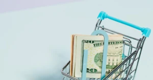 découvrez tout ce qu'il faut savoir sur les frais bancaires : types de coûts, conseils pour les réduire et comparer les offres afin de mieux gérer vos finances au quotidien.