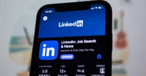 découvrez comment linkedin peut booster votre carrière professionnelle : conseils pour optimiser votre profil, élargir votre réseau et trouver de nouvelles opportunités d'emploi.