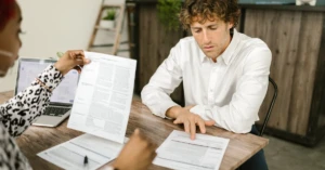 découvrez comment réussir la négociation de crédits fournisseurs pour optimiser la gestion de trésorerie de votre entreprise et renforcer vos relations commerciales. conseils, stratégies et bonnes pratiques pour obtenir les meilleures conditions de paiement.