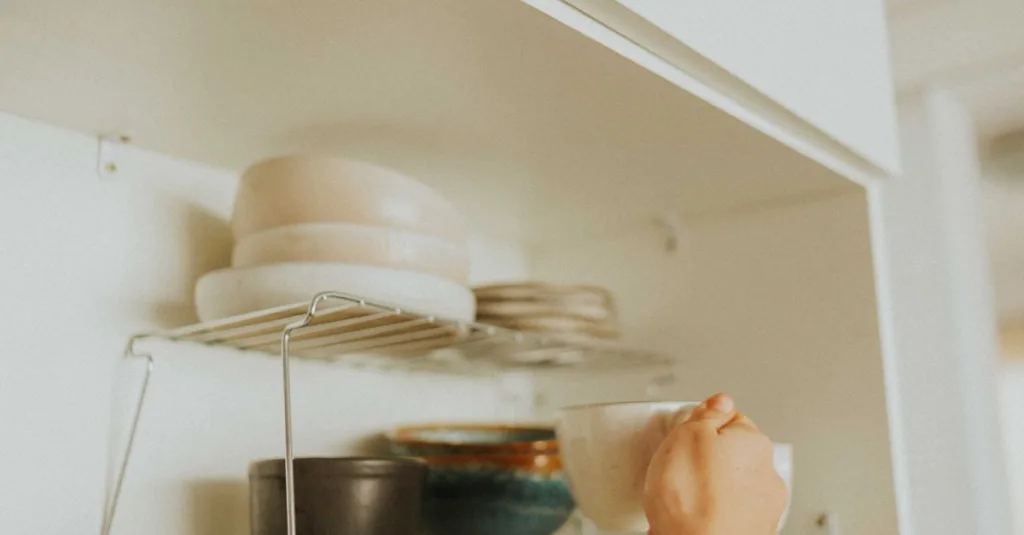 découvrez l'organisation minimaliste pour simplifier votre espace, améliorer votre productivité et vivre de manière plus épurée et équilibrée.
